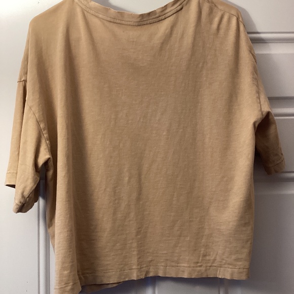 Aerie Cherry Cropped Graphic Tee Shirt Size Medium - Picture 4 of 7